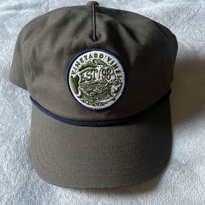 Vineyard Vines Baseball Hat Green / beige / Canvas Hat with snapback